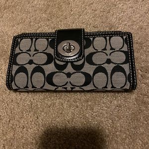 Authentic Coach Wallet